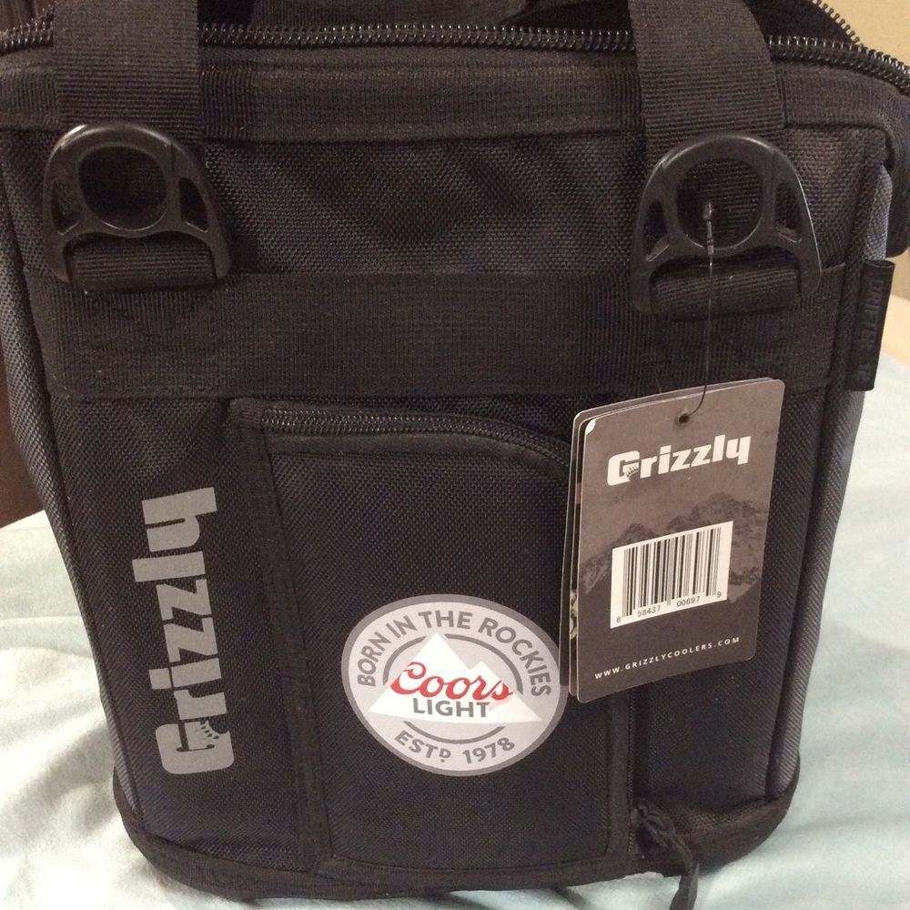 Grizzly Black Cooler Bag